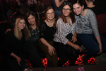 Beats & Bowl mit Live DJ 13815988