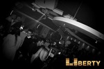 ✪ Ritmo de la noche ✪ - Club Liberty 13830493