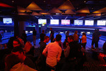 Beats & Bowl mit Live DJ 14078241