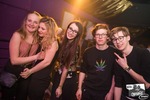 UHS Easter Clubbing 14315450