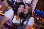 Dirndl VS Lederhosen 14479164