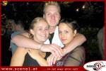 Young, Free & Single Clubbing 145357