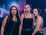 Kiss & Bang 14610793