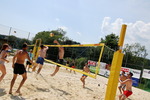 Beachvolleyballturnier und Beachparty 14647104