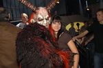 Krampus trinkt Schampus 2025438