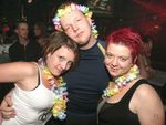 SZENE1-HAWAII-PARTY 2475285