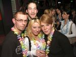 SZENE1-HAWAII-PARTY 2475319