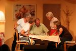 Theater: Haus mit Oma zu verkaufen 3144885