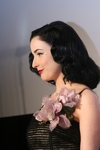 Autogrammstunde mit Dita von Teese 3484792