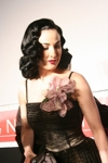 Autogrammstunde mit Dita von Teese 3484795