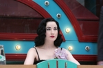 Autogrammstunde mit Dita von Teese 3484856