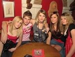 SZENE1-FLIRT-ZONE 4828656