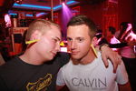 Caipi Spring vs. Sunglasses@night 5989145