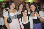 Im Dirndl 66709327