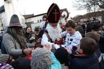 Adventmarkt mit Perchtenlauf 7171656