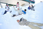 DocLX & MTV: University of Snow - Bergstation 7211003