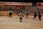 Eishockey im Haifischbecken 7263663