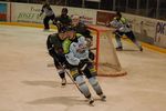 Eishockey im Haifischbecken 7263665