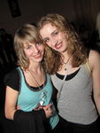 SZENE1-SCHOOL-OUT-PARTY 7607356