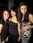 SZENE1-SCHOOL-OUT-PARTY 7607498