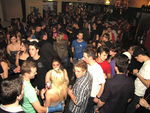 SZENE1-SCHOOL-OUT-PARTY 7607769