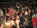 SZENE1-SCHOOL-OUT-PARTY 7607870