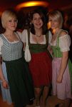 Dirndl Vs Lederhosn 7761518