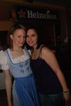 Dirndl Vs Lederhosn 7761539