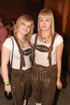 Lederhosn und Dirndl Night