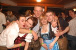 Lederhosn und Dirndl Night 7794957