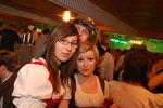 Lederhosn und Dirndl Night 7795002