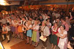 Lederhosn und Dirndl Night 7795041