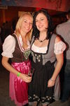 Lederhosn und Dirndl Night 7795053