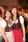 Lederhosn und Dirndl Night 7795087