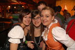 Lederhosn und Dirndl Night 7795113