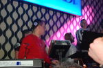 Tony Davis Live 7833127