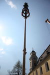Maibaum-Setzen in Mondsee 8049927