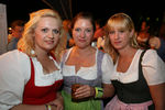 Global Kryner bei der Nacht in Tracht 8460033