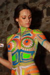 Flashing body painting night 8993690