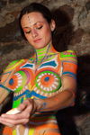 Flashing body painting night 8993692