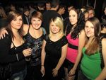 SZENE1-CLUB-ROUGE 9077788