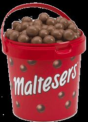 Gruppenavatar von Maltesers rollen übern Tresen...