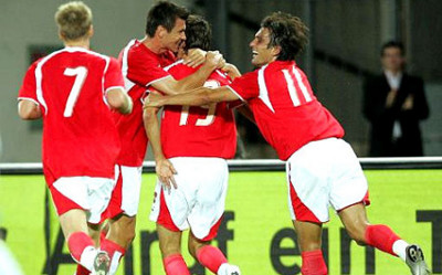 Gruppenavatar von Österreich vs. Polen 1:0   Österreich vs.Kroatien 2:0   Österreich vs. Deutschland 3:0        I HAVE A DREAM!!!!!