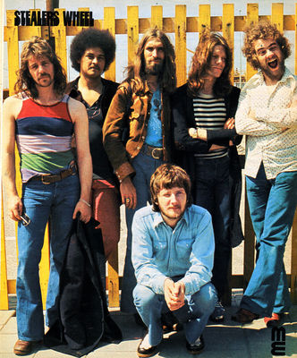 Gruppenavatar von Stealers Wheel - Stuck In The Middle With You