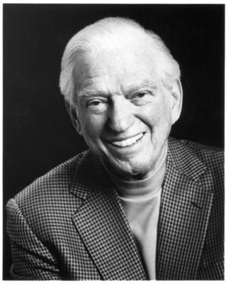 Gruppenavatar von Sidney Sheldon - ein Autor mit Klasse