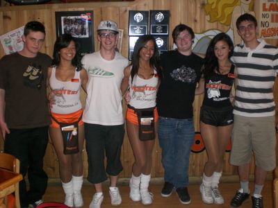 Gruppenavatar von ich war bei hooters in den staaten!!!