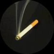 Gruppenavatar von 1 Zigarette verkürzt das Leben um 2 Minuten, Sex verlängert das Leben um 1,5 Minuten, also Raucher fickt um euer Leben
