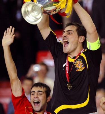 Gruppenavatar von Wenn Iker Casillas im Tor steht, möchte ich ein Fußball sein ...
