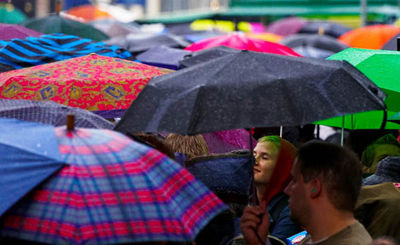 Gruppenavatar von Ich steh im regen und warte auf dich, ichwarte im regen und stehe auf dich