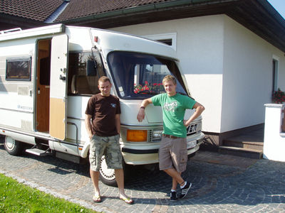 Gruppenavatar von HIGH-END HOLIDAY ROAD TOUR 2008 :) :) :)